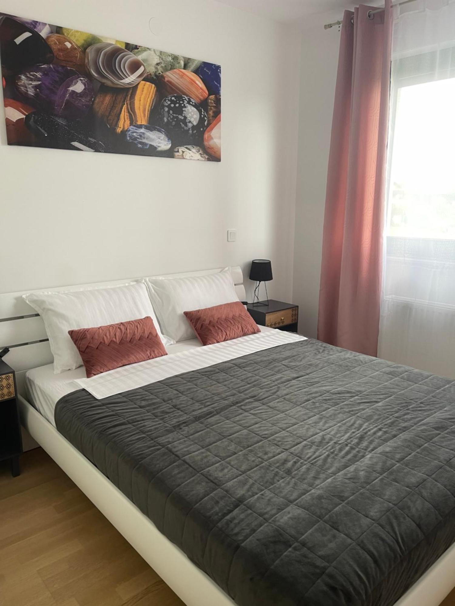 Luna,Central,Self-Check In,Ac,Wi-Fi, Washer,Free Parking Zaprešić Екстериор снимка