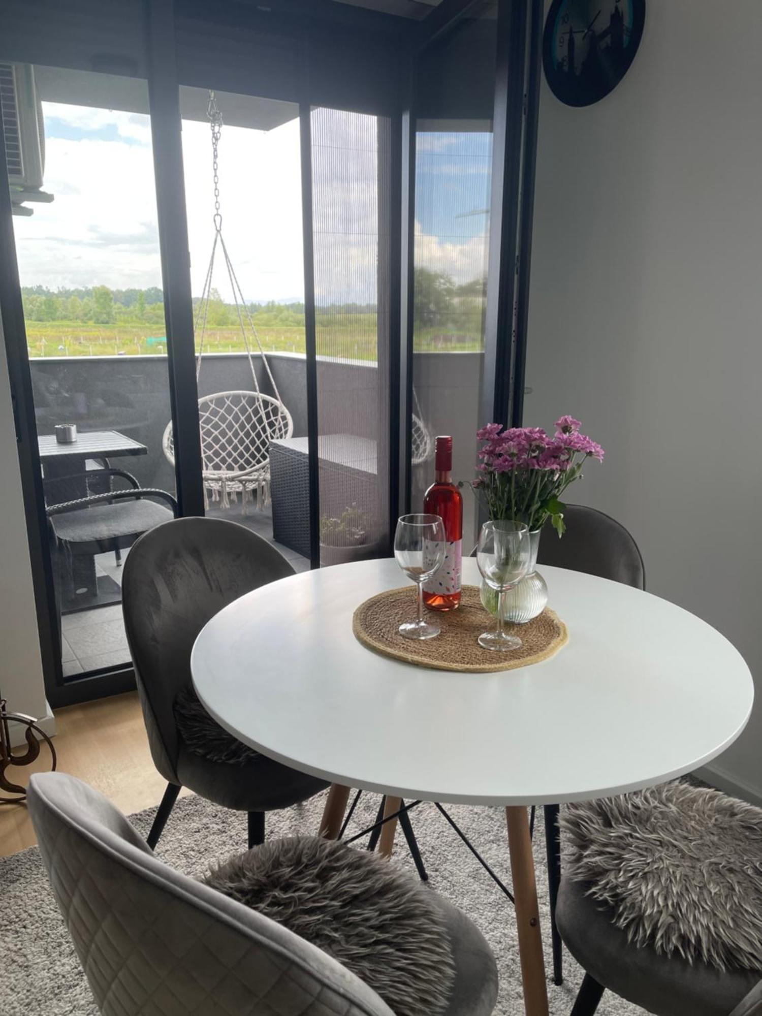 Luna,Central,Self-Check In,Ac,Wi-Fi, Washer,Free Parking Zaprešić Екстериор снимка